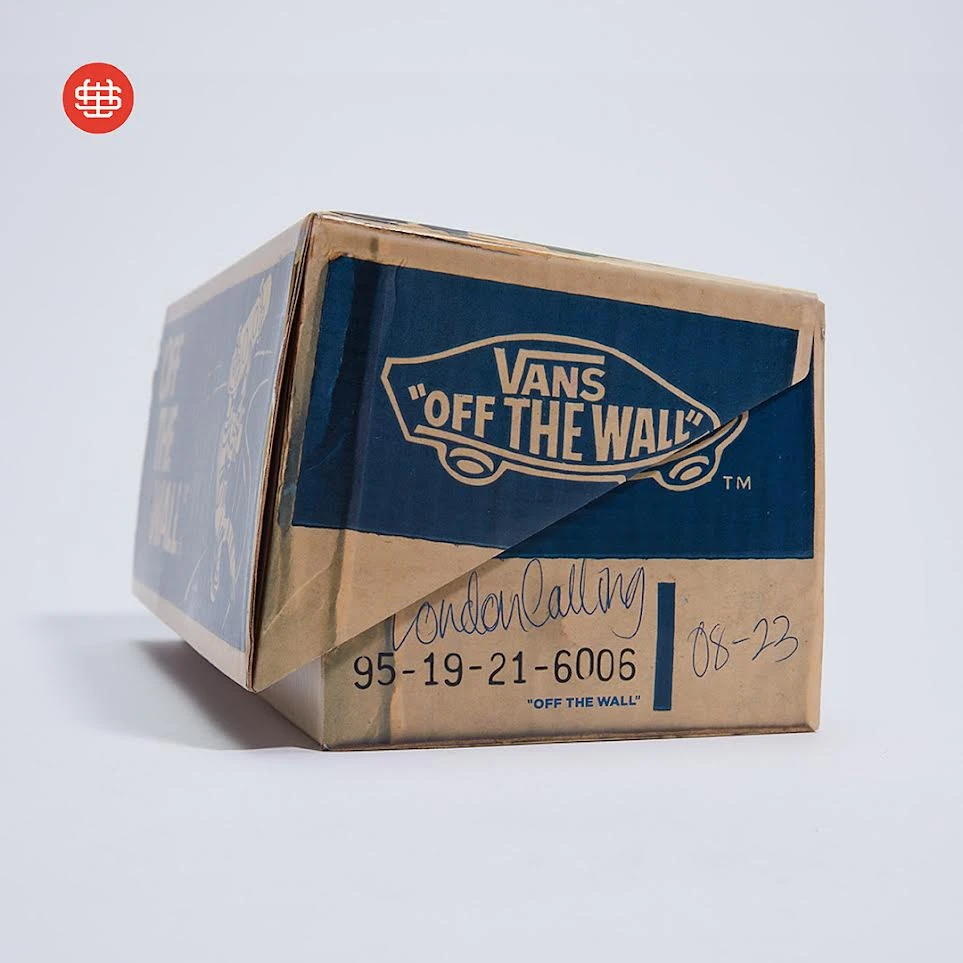 Vans Van's Classics X LONDON CALLING LSD Limited Edition Shoe 5 Vans Van's Classics X LONDON CALLING LSD Limited Edition Shoe - Image 5