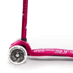 Maxi Micro Deluxe LED Scooter - Pink 9 Maxi Micro Deluxe LED Scooter - Pink -Urban Rollers AQizCIzV