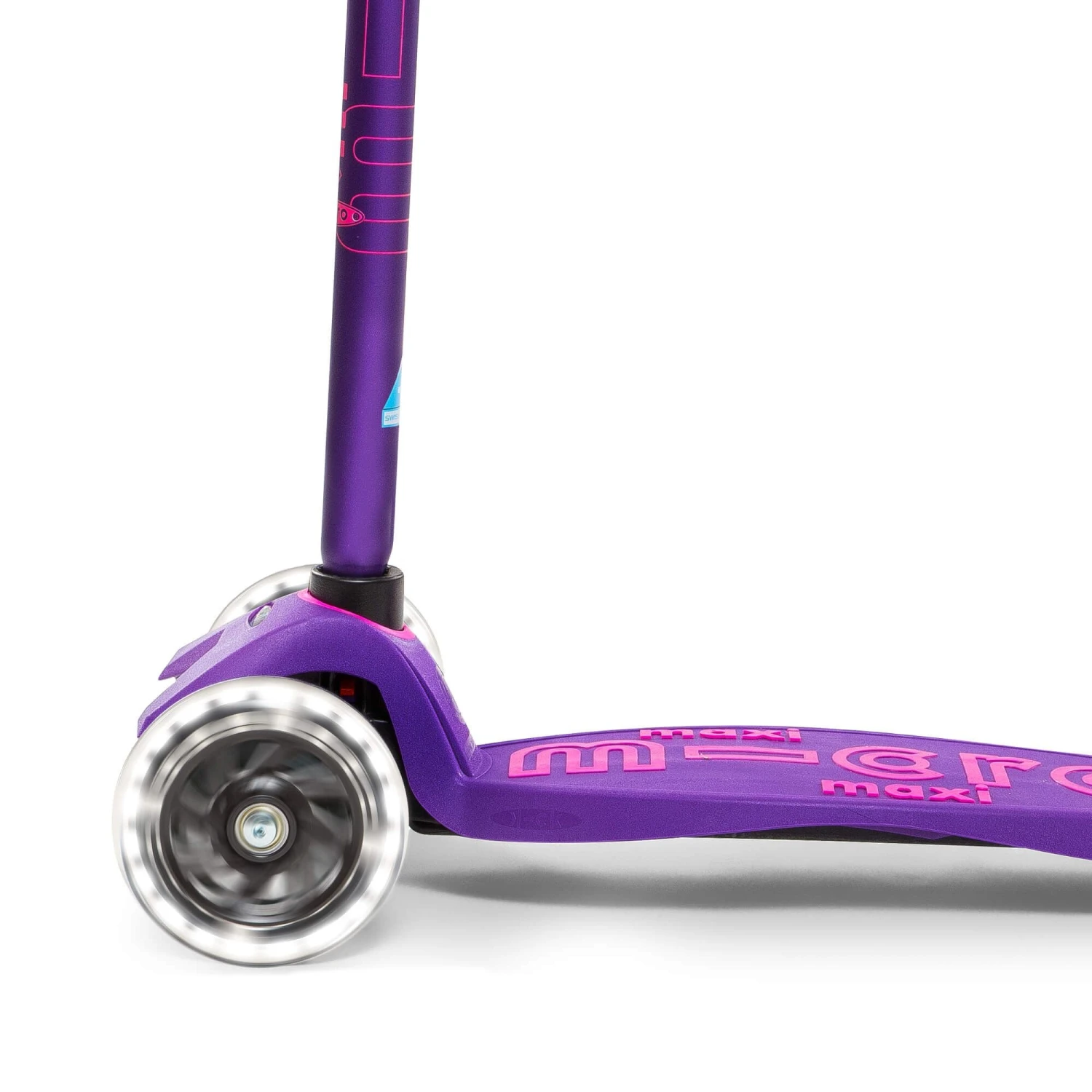 Maxi Micro Deluxe LED Scooter - Purple 5 Maxi Micro Deluxe LED Scooter - Purple - Image 5