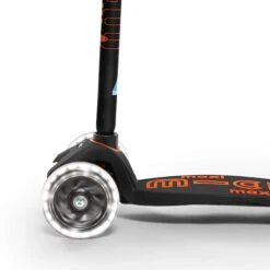 Maxi Micro Deluxe LED Scooter - Black 9 Maxi Micro Deluxe LED Scooter - Black -Urban Rollers Xng7 Wjp