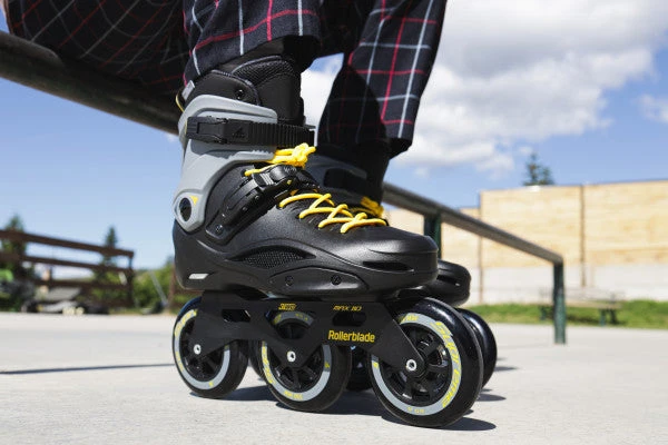 Rollerblade RB 110 3WD Inline Skates - Black/Yellow 4 Rollerblade RB 110 3WD Inline Skates - Black/Yellow - Image 4
